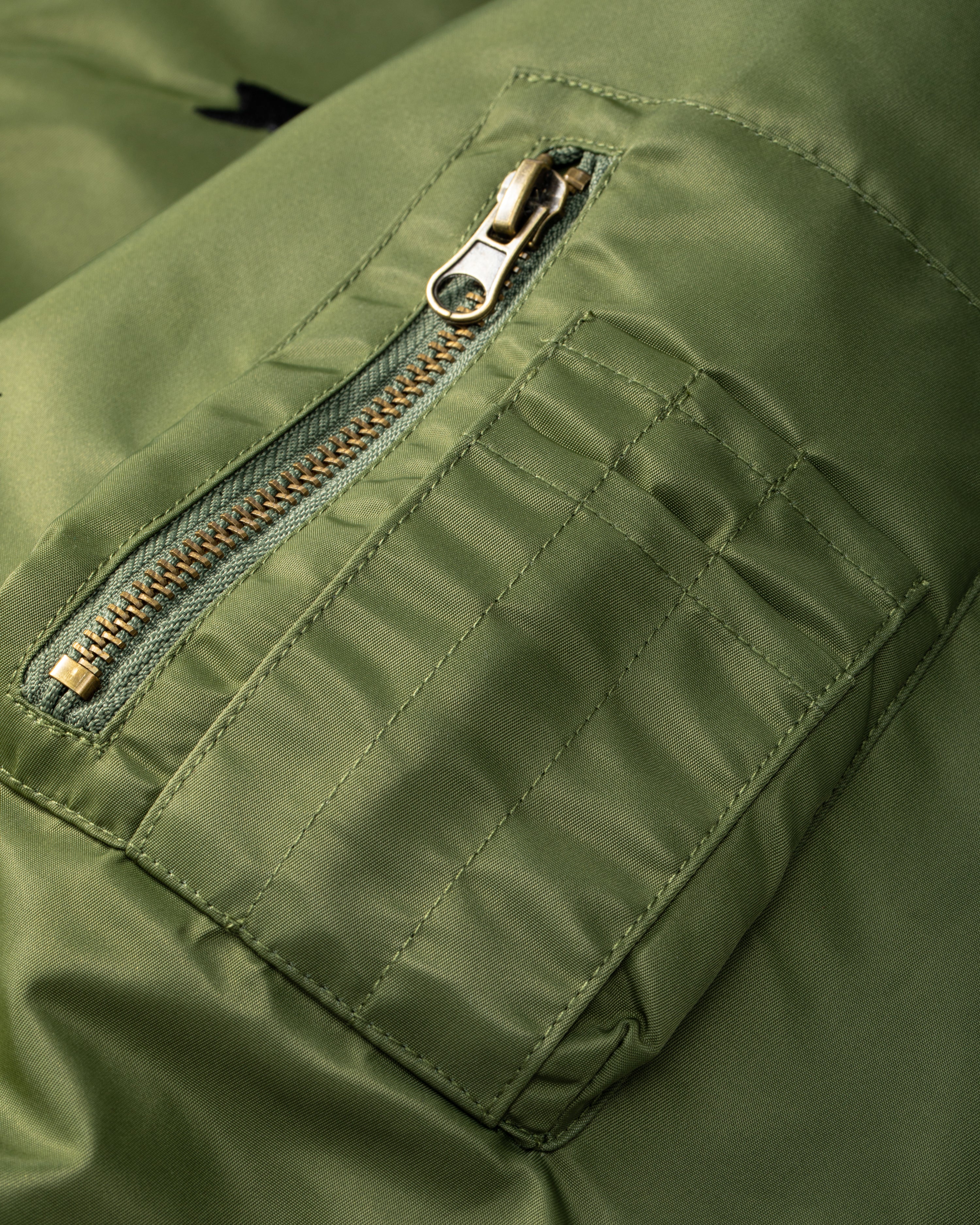 Pigeon Logo Bomber Jkt - Image 10